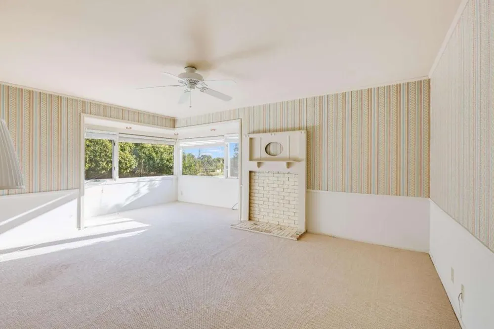 25228 La Loma Drive Los Altos Hills, CA 94022