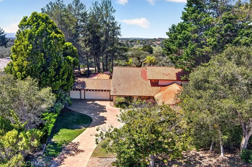 679 Saint Andrews Lompoc, CA 93436