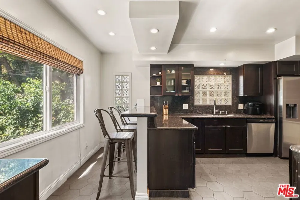 2132 Laurel Canyon Boulevard Los Angeles, CA 90046