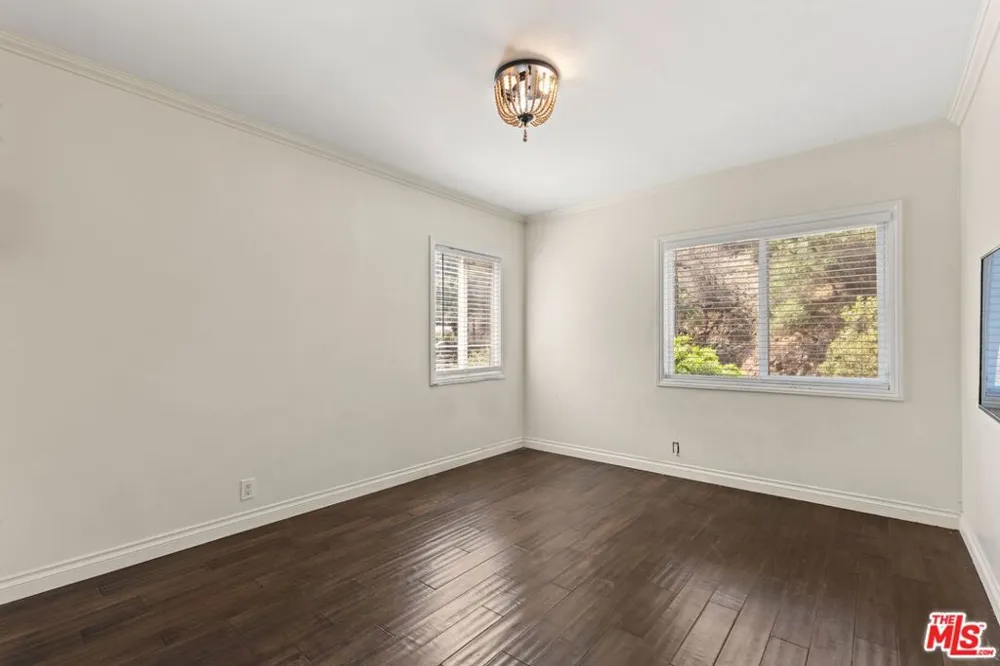 2132 Laurel Canyon Boulevard Los Angeles, CA 90046