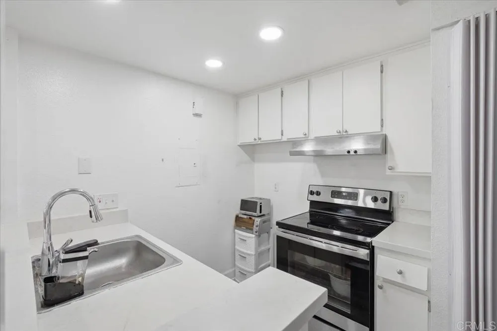 875 W San Ysidro Boulevard #14 San Ysidro, CA 92173