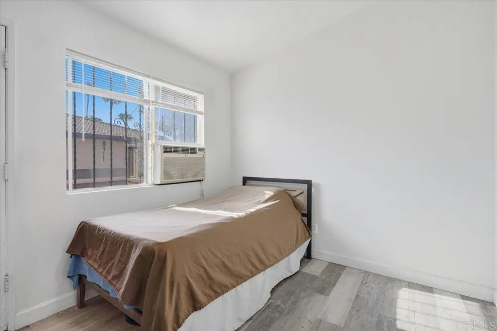 875 W San Ysidro Boulevard #14 San Ysidro, CA 92173