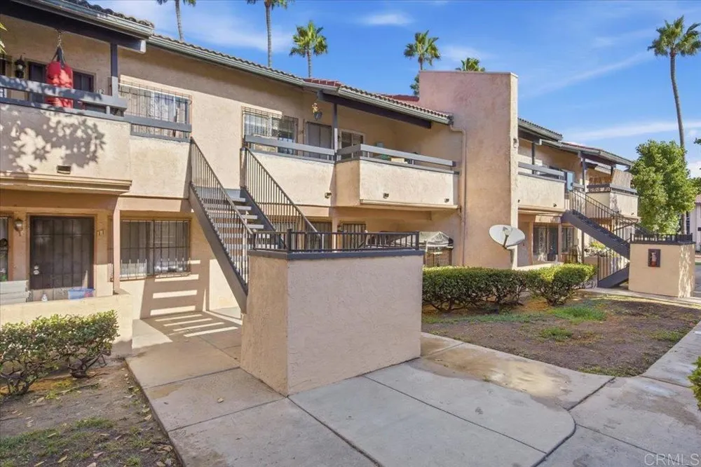 875 W San Ysidro Boulevard #14 San Ysidro, CA 92173