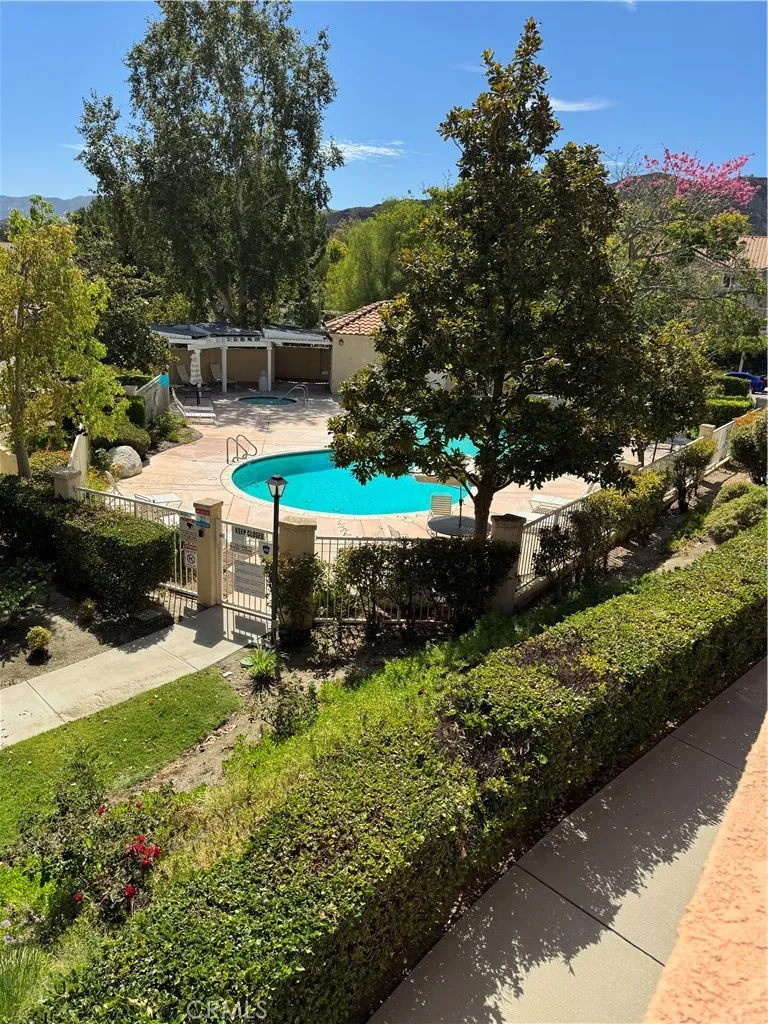 18107 Erik Court #464 Canyon Country, CA 91387