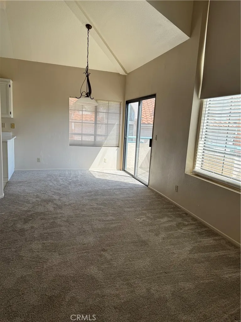 18107 Erik Court #464 Canyon Country, CA 91387