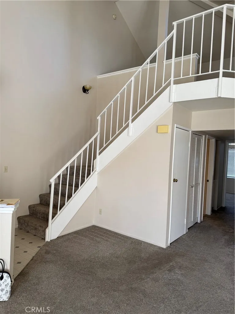 18107 Erik Court #464 Canyon Country, CA 91387