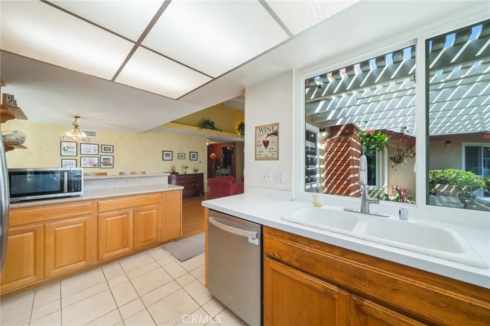 24926 El Cortijo Mission Viejo, CA 92691