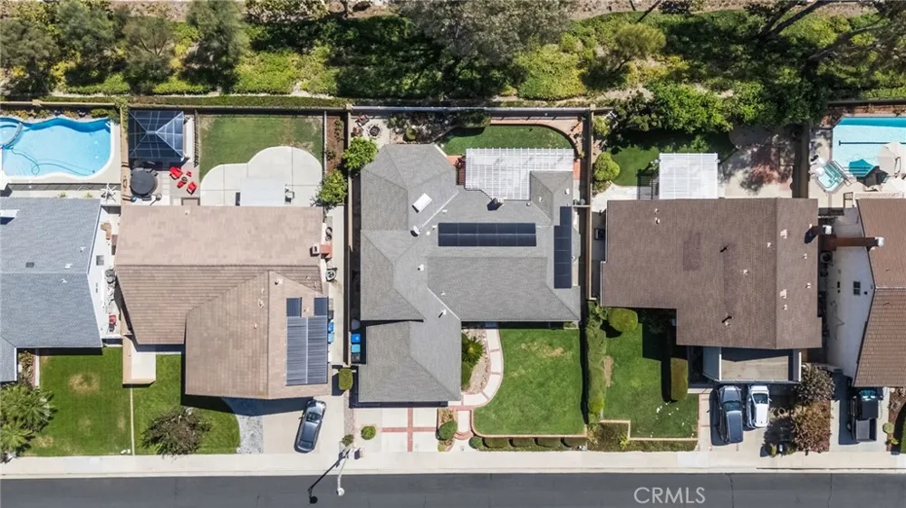 24926 El Cortijo Mission Viejo, CA 92691