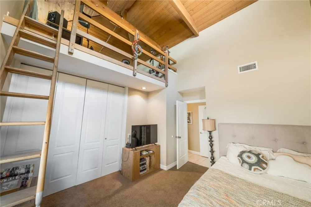 24926 El Cortijo Mission Viejo, CA 92691