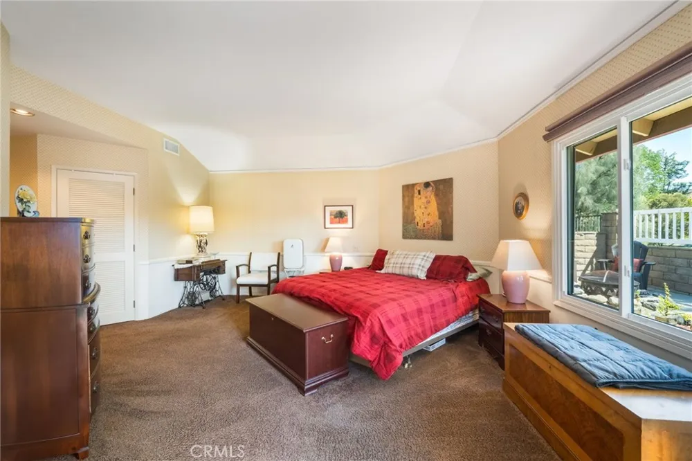 24926 El Cortijo Mission Viejo, CA 92691