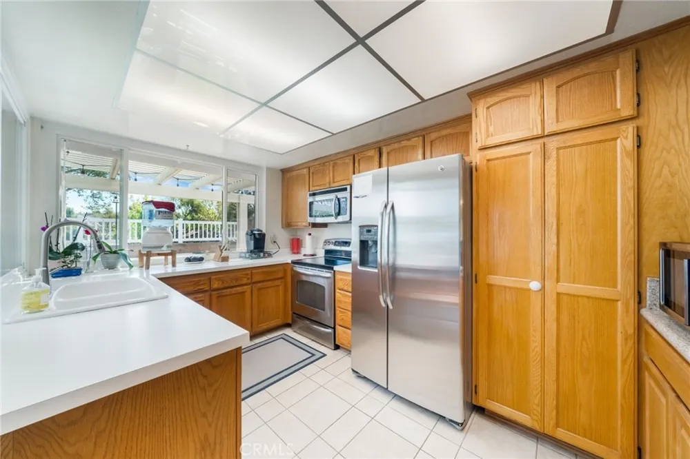 24926 El Cortijo Mission Viejo, CA 92691