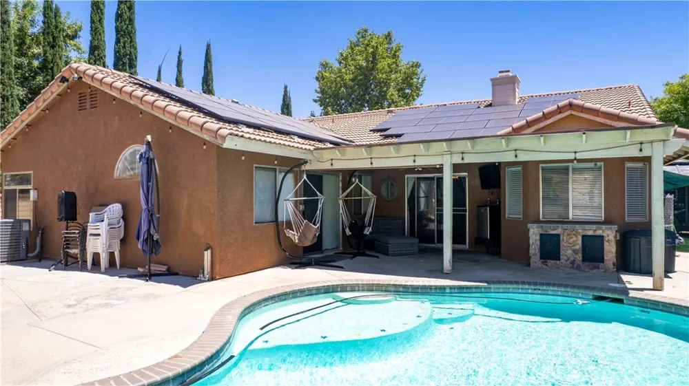 40053 Lloyds Court Palmdale, CA 93551