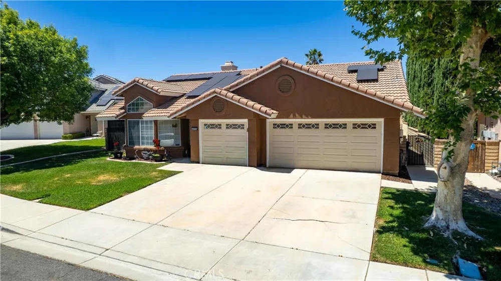 40053 Lloyds Court Palmdale, CA 93551