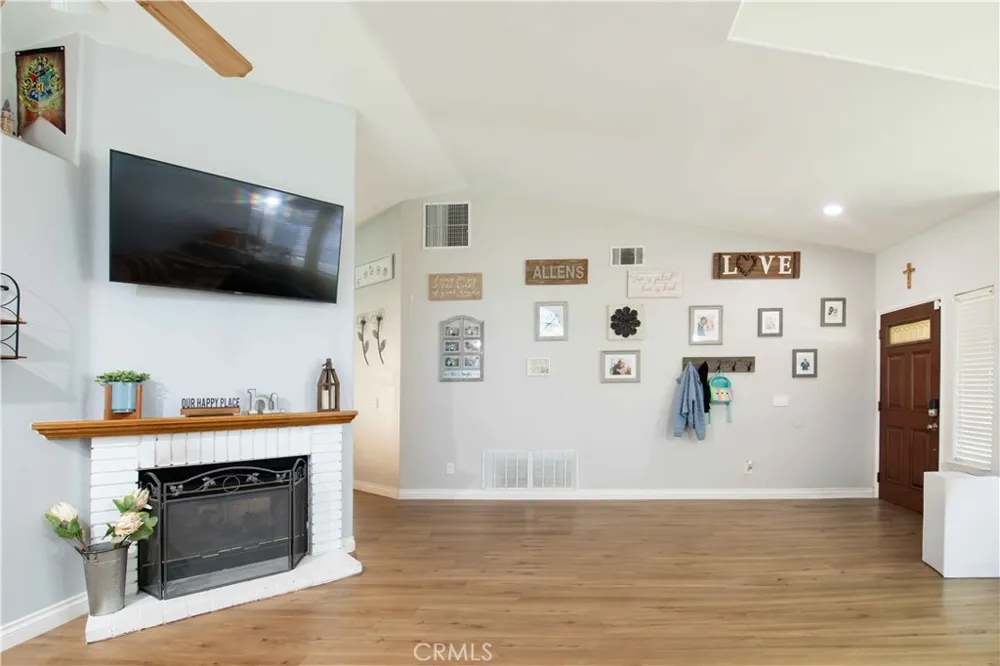 40053 Lloyds Court Palmdale, CA 93551
