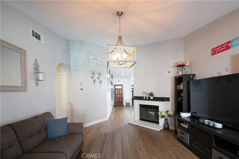 40053 Lloyds Court Palmdale, CA 93551
