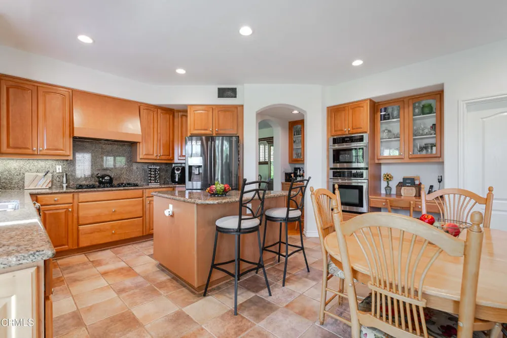 3751 Hollingsworth Road Altadena, CA 91001