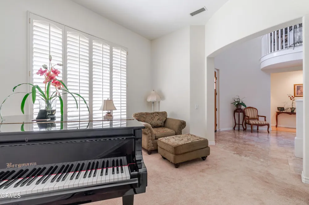 3751 Hollingsworth Road Altadena, CA 91001