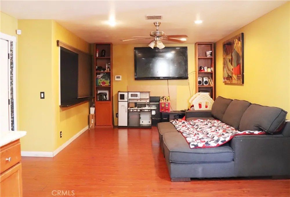 43964 Fallon Drive Lancaster, CA 93535