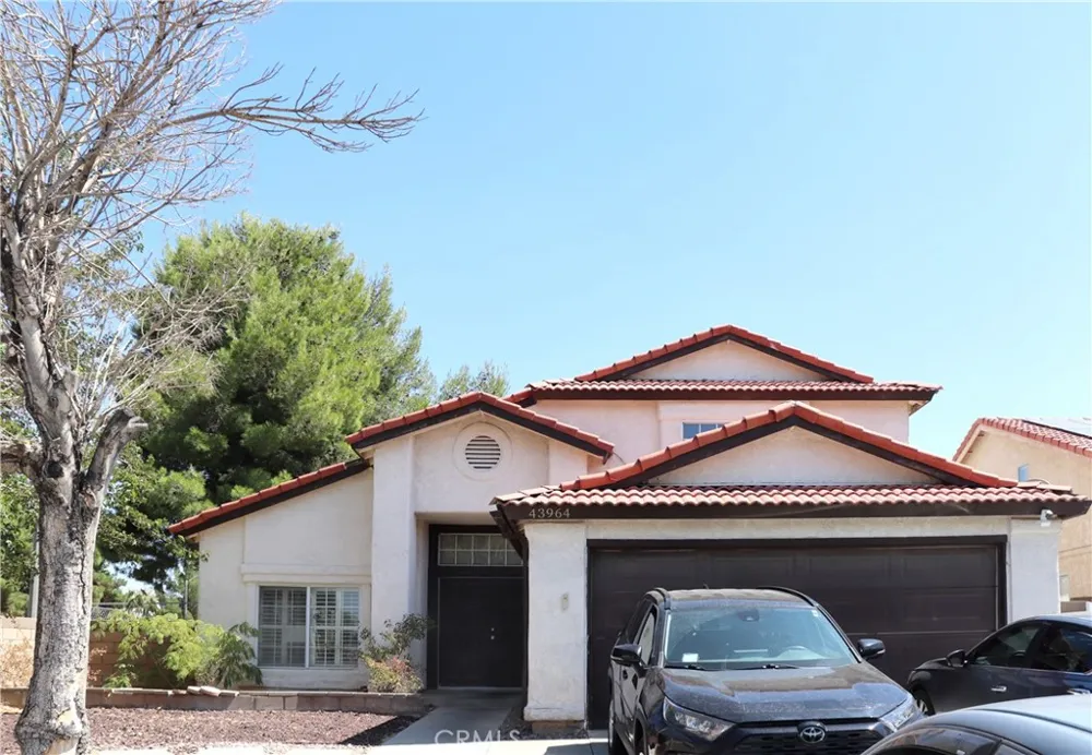 43964 Fallon Drive Lancaster, CA 93535
