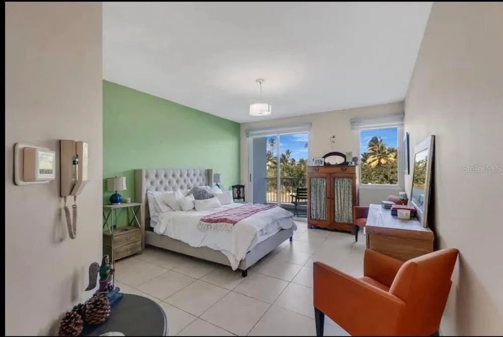 Calle Olivine 83 TREASURE POINT #323 Vega Alta, PR 00692