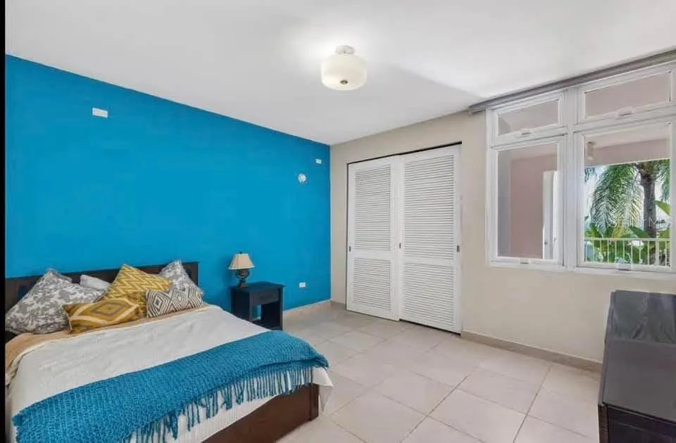 Calle Olivine 83 TREASURE POINT #323 Vega Alta, PR 00692