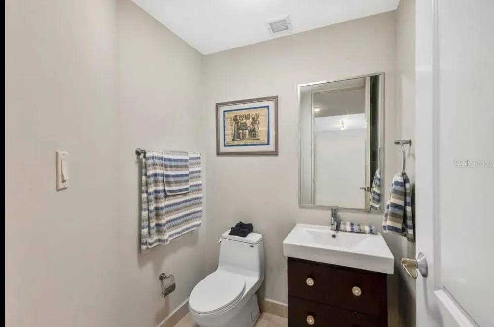 Calle Olivine 83 TREASURE POINT #323 Vega Alta, PR 00692