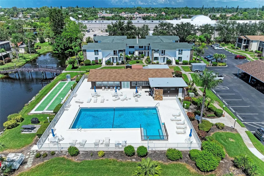 5400 34TH STREET W #A10 Bradenton, FL 34210