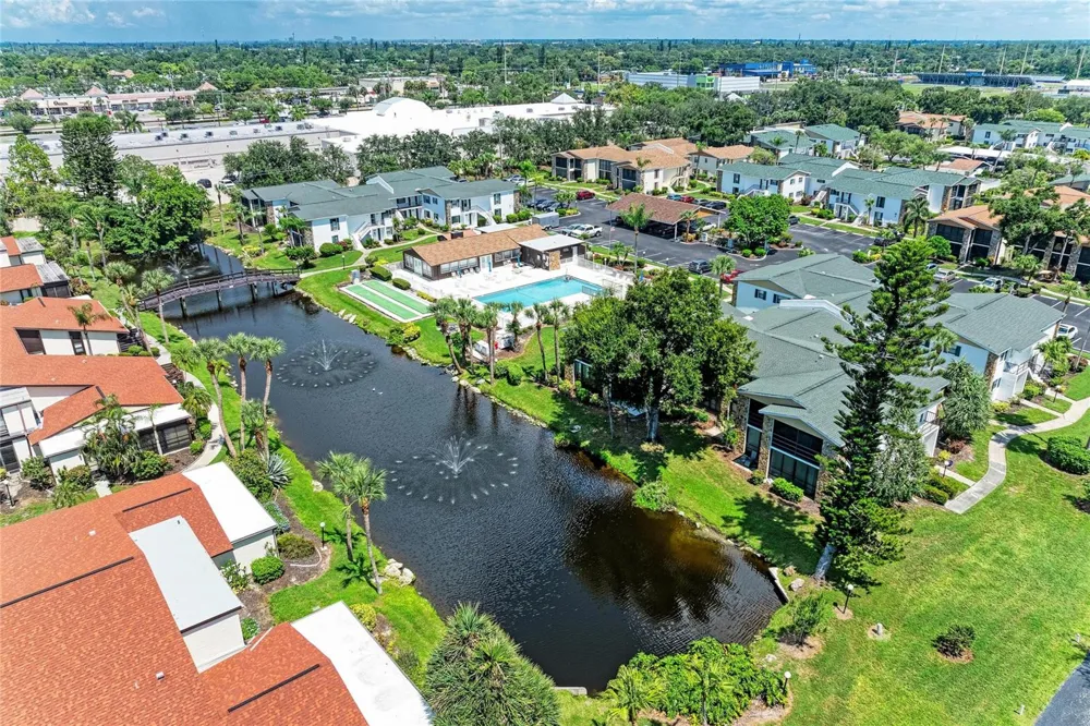 5400 34TH STREET W #A10 Bradenton, FL 34210