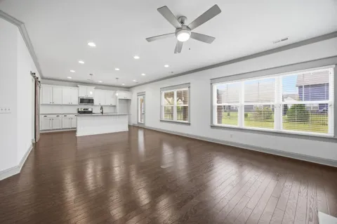 8512 Red Deer Lane