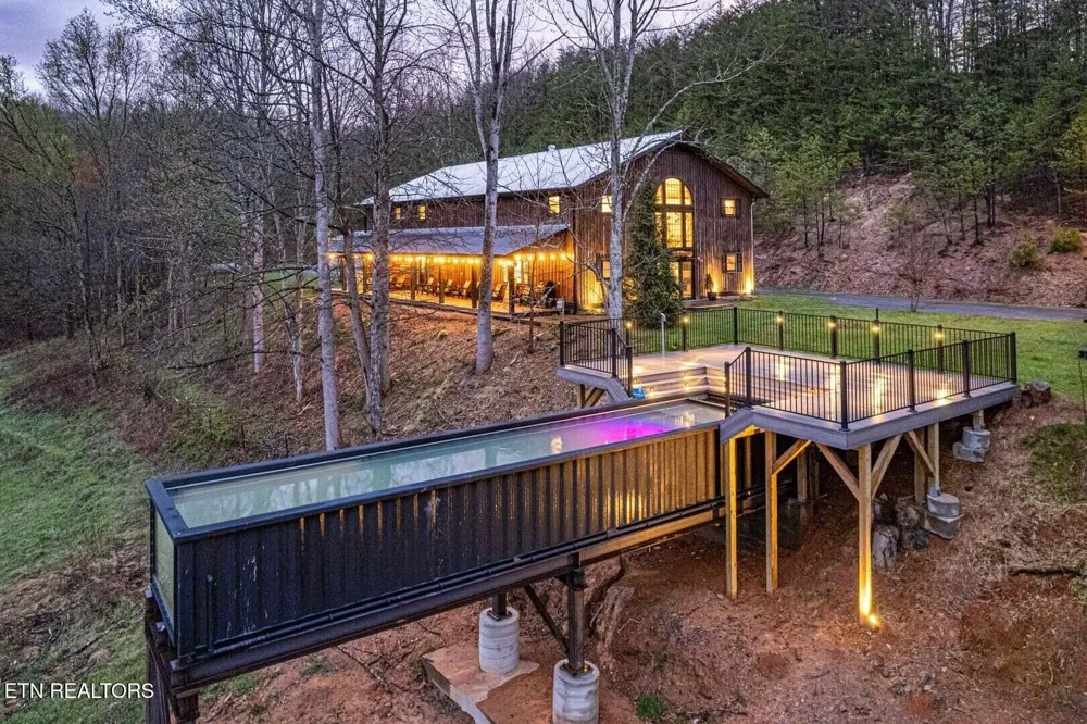 1293 Laurel Lick Rd Sevierville, TN 37862