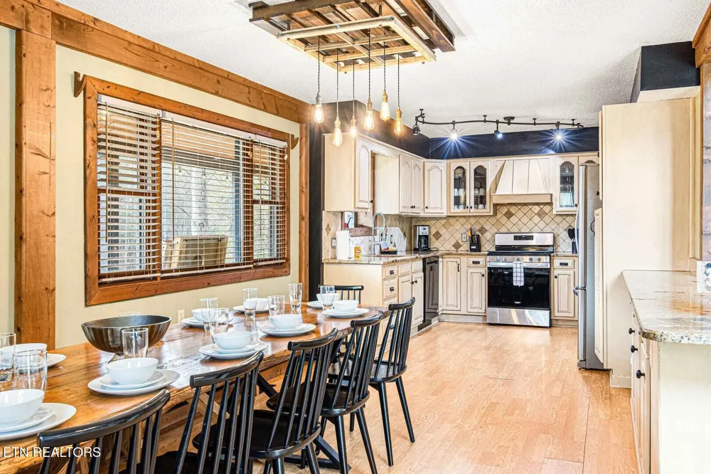 1293 Laurel Lick Rd Sevierville, TN 37862