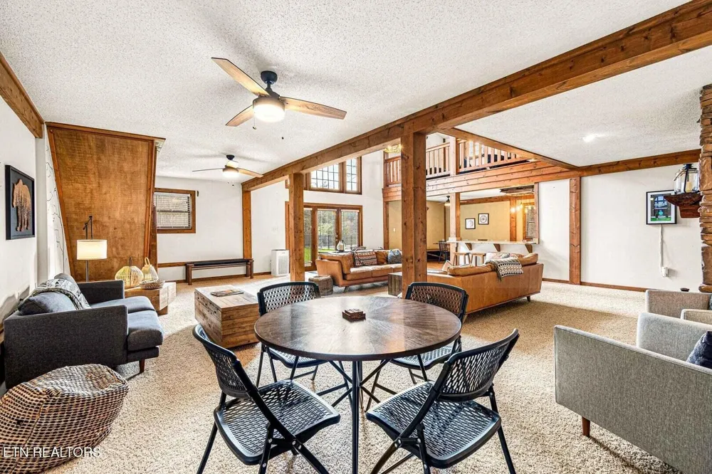 1293 Laurel Lick Rd Sevierville, TN 37862