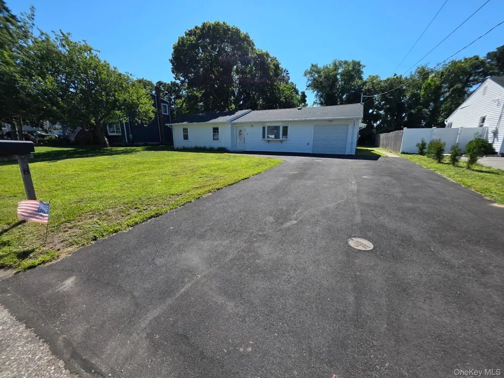 58 Appel Drive E Shirley, NY 11967