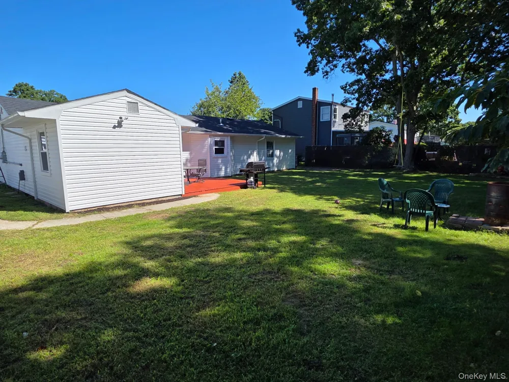 58 Appel Drive E Shirley, NY 11967