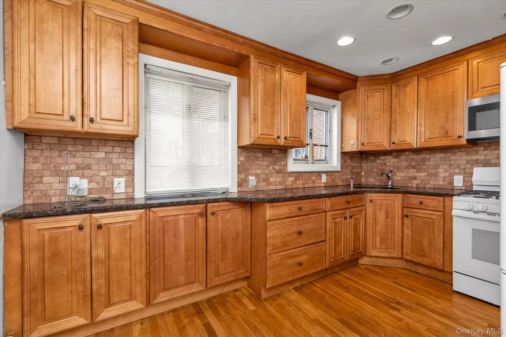 229-05 87th Avenue #1st Floor Queens Village, NY 11427