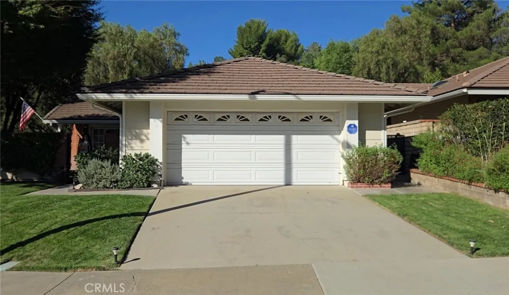 25951 Matel Road Valencia, CA 91355