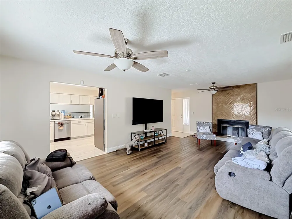 510 SAPPHIRE LANE ocala, FL 34472