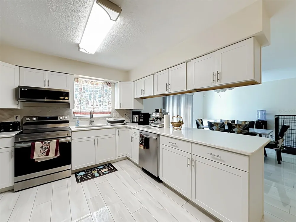 510 SAPPHIRE LANE ocala, FL 34472