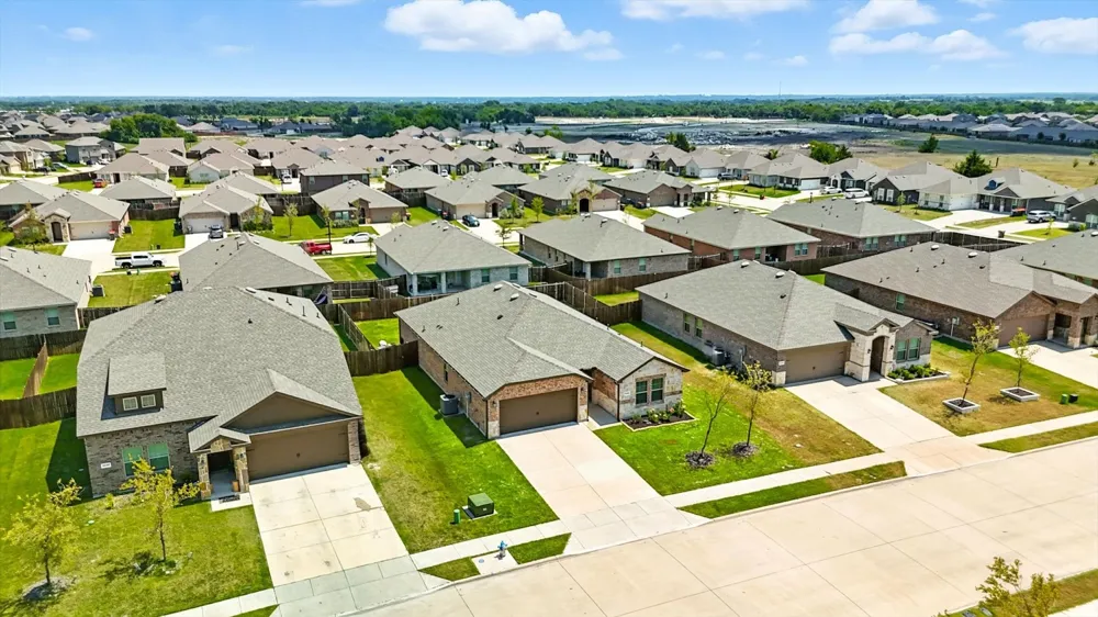 2116 Rosemary Way Anna, TX 75409