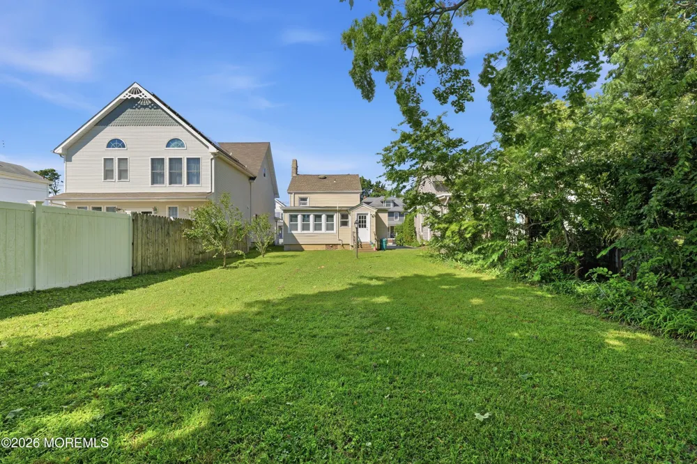 74 2nd Street Keyport, NJ 07735