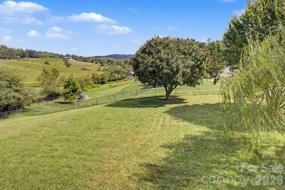 253 Tipton Hill Road Leicester, NC 28748