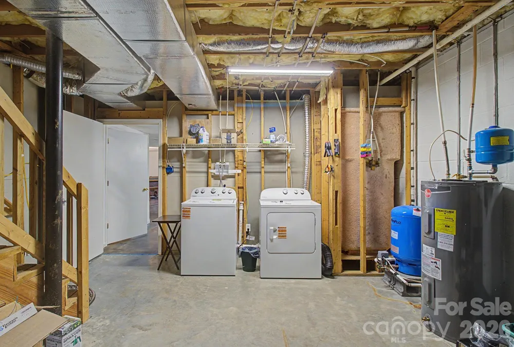 253 Tipton Hill Road Leicester, NC 28748