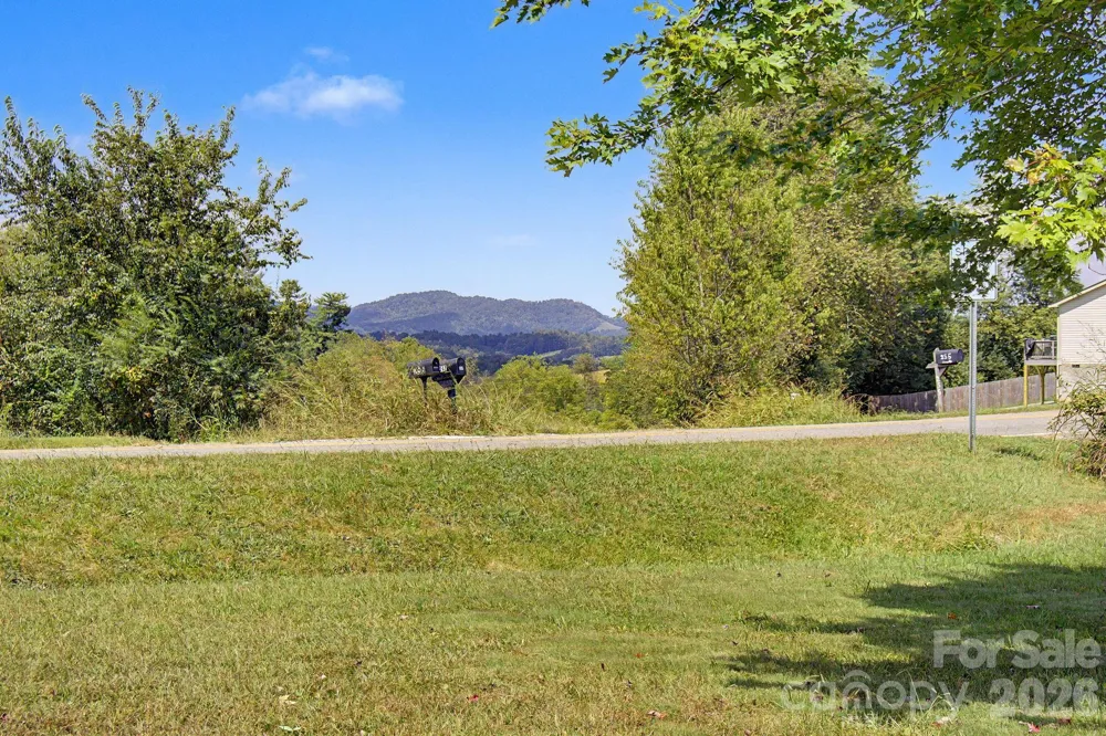 253 Tipton Hill Road Leicester, NC 28748