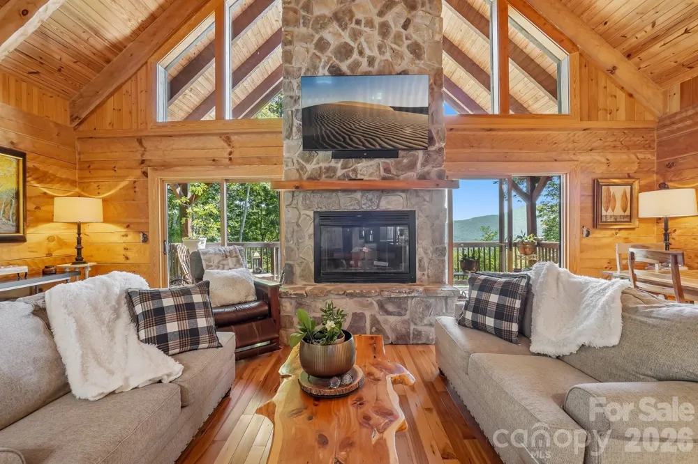 246 Puncheon Lane Mars Hill, NC 28754