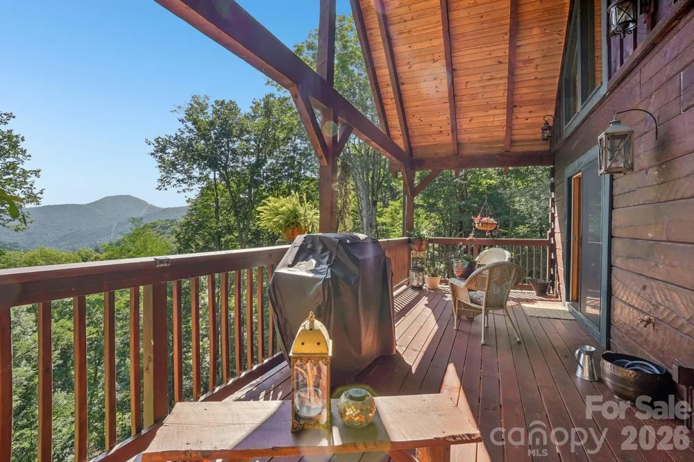 246 Puncheon Lane Mars Hill, NC 28754