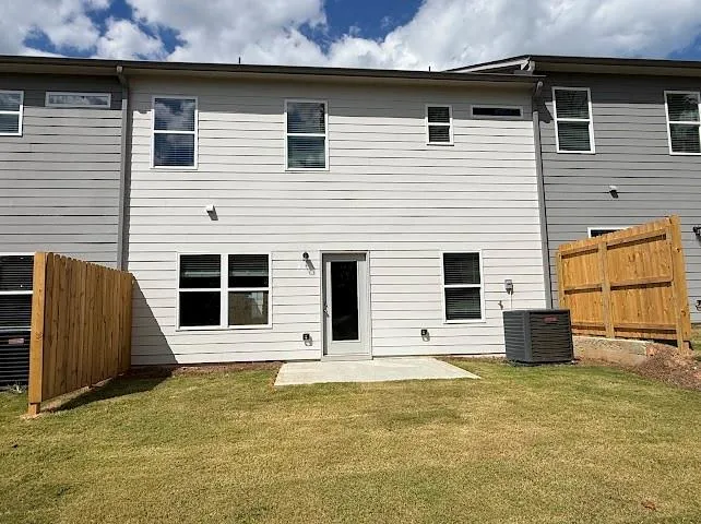 87 Maple Trail Dawsonville, GA 30534