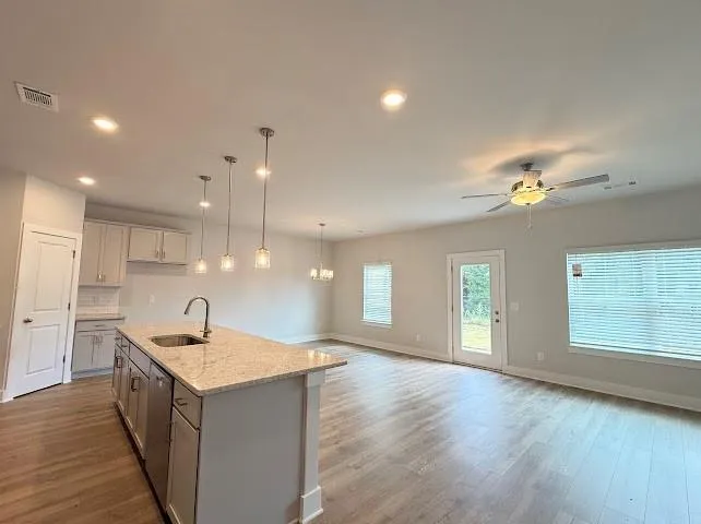 87 Maple Trail Dawsonville, GA 30534