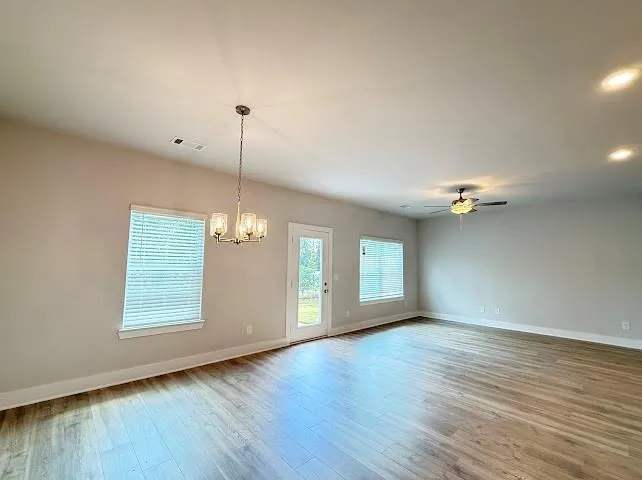 87 Maple Trail Dawsonville, GA 30534