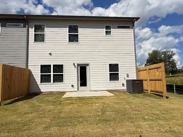 79 Maple Trail Dawsonville, GA 30534