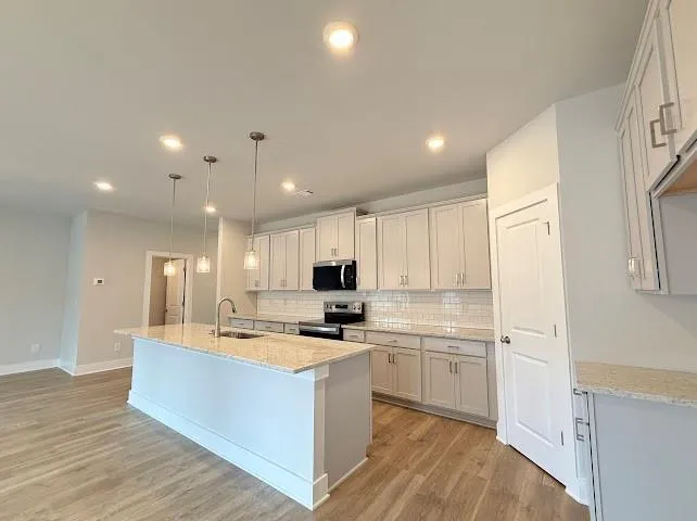 79 Maple Trail Dawsonville, GA 30534